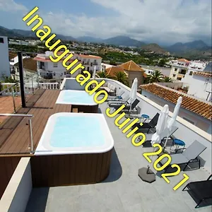 Nerja-centro-jacuzzi- Mirador De La Ermita- Adults Recommended Guest house